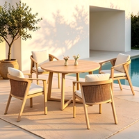 Ensemble de table et chaises de salle à manger en teck moderne pour l'extérieur, durable, imperméable, résistant au soleil, anti-corrosion, mobile pour la cour/le jardin