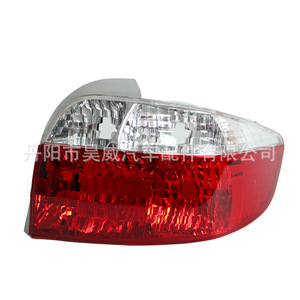 ไฟท้ายรถยนต์โตโยต้า วีออส ปี 2003 รุ่น 81561-0D030 ไฟเบรกหลังแบบฮาโลเจน - Product Image 1