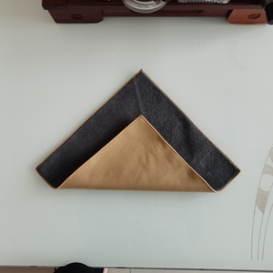 Serviette d'essuyage <span class=keywords><strong>de</strong></span> <span class=keywords><strong>voiture</strong></span> en daim véritable Logo personnalisable spécial <span class=keywords><strong>peau</strong></span> <span class=keywords><strong>de</strong></span> cerf sans trace Serviette <span class=keywords><strong>de</strong></span> billard fabriquée en <span class=keywords><strong>chamois</strong></span> <span class=keywords><strong>de</strong></span> haute qualité - Product Image 3