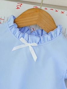 Conjunto de Ropa para Niñas Pequeñas al por Mayor, Top sin Mangas con Volantes + Falda Vaquera con Parches y Lazos, Conjunto de 2 Piezas - Product Image 3