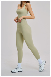 Nouvel ensemble de yoga 2 pièces pour femme : débardeur de sport et legging taille mi-haute léger avec logo frontal - Product Image 6