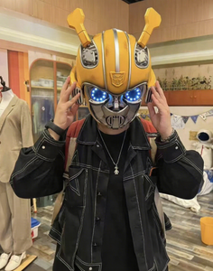 Transformers <span class=keywords><strong>Bumblebee</strong></span> Halloween Festival Costume Détaillé Récréatif Portable Casque Effets <span class=keywords><strong>de</strong></span> Lumière Sonore pour Anime Party Masque - Product Image 3