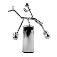 Mini Cheval à Bascule Newton Pendule Créatif Équilibre Ball Tumbler Jouet de Bureau pour Enfants Artisanat Métallique Décoration d'Intérieur Accessoires