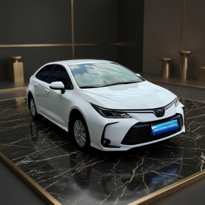 Corolla 2021 1.2T S-CVT <span class=keywords><strong>GL</strong></span> d'occasion à prix de gros, conduite à gauche, R15, intérieur tissu, caméra automatique, phares LED - Vente chaude - Product Image 1
