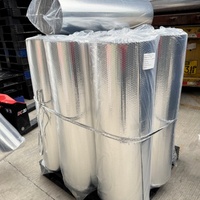 Matériau d'isolation thermique, barrière de chaleur radiante, feuille métallique multi-réfléchissante résistante au feu pour systèmes de toiture, sur mesure
