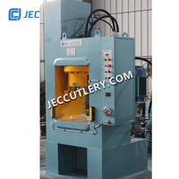 Ligne de production JEC Manipulateur industriel à grande vitesse Couteaux automatiques en acier inoxydable Machines de fabrication