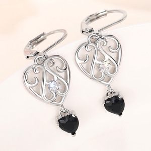 Orecchini Pendenti a Cuore Cavo per Donne, Orecchini Pendenti Dolci e Romantici, Gioielli alla Moda per Uso Quotidiano e Feste - Product Image 6