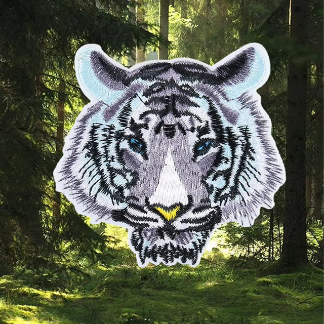 The New Hot Animal Embroidered Patches Wholesale Custom Cartoon Clothes Shoes Decoration Heat Press White Embroidery Patch tiger