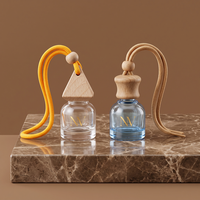 Diffuseur de parfum pour voiture en verre suspendu avec bouchon en bois et cordon, décoration de voiture