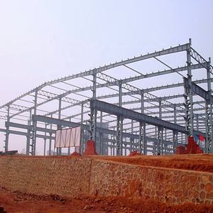 Diseño de bajo costo desmontable Estructura de acero Almacén de acero prefabricado industriales galpon pollos modulares de China - Product Image 3