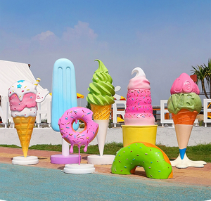 Commercio all'ingrosso decorazione moderna in fibra di vetro <span class=keywords><strong>tavolo</strong></span> e sedie scultura di grandi dimensioni gelato scultura in resina - Product Image 1