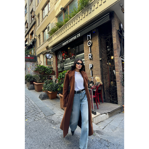 Abrigo de lana de alpaca para mujer, largo, marrón, cálido para invierno, informal, de manga larga, tejido, con cinturón. - Product Image 2