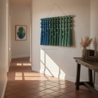 Grande Tapisserie Murale Macramé Sphérique Colorée et Magnifique avec Franges pour une Maison Confortable