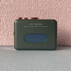 Reproductor de Casetes de Plástico Retro, Reproductor de Audio Portátil, Reproductor de Música Clásico, Fácil de Usar, Cuerpo Resistente - Product Image 4