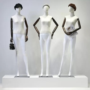 Espositore per Manichini Femminili di Alta Qualità con Design Moderno Personalizzato, Ecologico per <span class=keywords><strong>Negozi</strong></span> di <span class=keywords><strong>Abbigliamento</strong></span> - Product Image 6