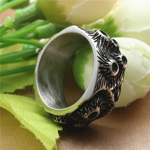 Anillo Volcánico de Acero Inoxidable con Patrón de Llama, Joyería Punk Unisex, Accesorio para Fiestas - Product Image 2