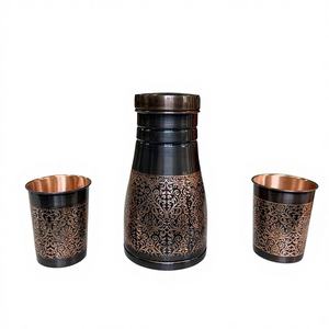 Nueva Botella de Agua de Cobre Puro, Diseño Atractivo, Venta Caliente, Multiusos, Completamente Martillada a Mano, 350ml-1000ml - Product Image 1