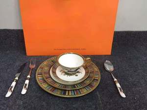 Ensemble de vaisselle Jungle 2023 à succès, prix bas, écologique, kit de tasses pour fête d'Halloween - Product Image 3