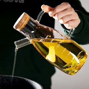 Factory price olive oil clear glass bottle wholesales for kitchen