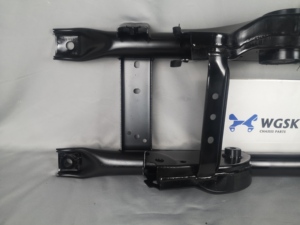 Pièces de rechange très demandées pour l'essieu arrière OE 554039122R pour Dacia Duster 2013- 4x4 – Travée de châssis arrière - Product Image 4
