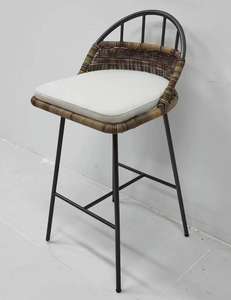 <span class=keywords><strong>Tabouret</strong></span> <span class=keywords><strong>de</strong></span> Patio <span class=keywords><strong>avec</strong></span> Coussin Tabourets en Osier Extérieur <span class=keywords><strong>avec</strong></span> Coussins Brun Clair et Beige Prix <span class=keywords><strong>Pas</strong></span> <span class=keywords><strong>Cher</strong></span> Quantité en Vrac Chaise <span class=keywords><strong>de</strong></span> <span class=keywords><strong>Bar</strong></span> - Product Image 2