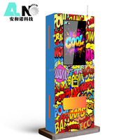 Distributeur automatique de cartes de jeu japonaises TCG avec lecteur de cartes, écran tactile 32 pouces, à vendre