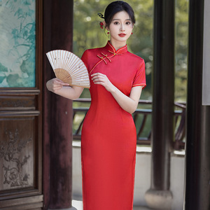 Nouvelle Robe Cheongsam Femme Printemps-Été Style National, Motif Uni, Longue, en Satin, Élégante et Raffinée, Abordable - Product Image 2
