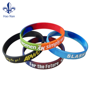 Pulsera de silicona impresa personalizada <span class=keywords><strong>para</strong></span> hombres y mujeres pulsera de Amistad deportiva pulsera de goma personalizada pulsera de moda de recuerdo - Product Image 2