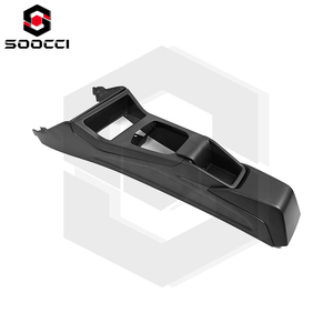 Накладка на центральную консоль из сухого карбона для BMW G80 G81 M3 G82 G83 M4 G87 M2 с беспроводной зарядкой/подстаканником - Product Image 4