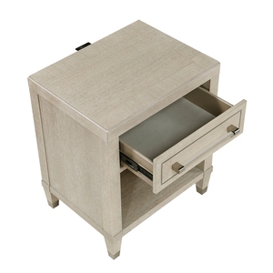 Mesita de noche con acabado en roble claro, con cajón y estante, muebles de almacenamiento modernos y elegantes para dormitorio - Product Image 5