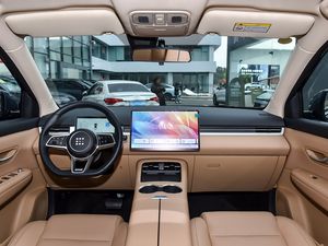 รถยนต์พลังงานใหม่แลนเดียน ปลั๊กอินไฮบริด SUV ขนาดกลาง ปี 2025 แบบ 5 ประตู 5 ที่นั่ง แบตเตอรี่ลิเธียม แลนเดียน ปลั๊กอินไฮบริด SUV ขนาดกลาง - Product Image 2