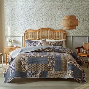 American Style <strong>Bedspread</strong> Set 3pcs Brushed Microfiber Bedding With Pillowcase Printed Flower Sheet <strong>Quilts</strong> <strong>Patchwork</strong> <strong>Bedspread</strong> - Product Image 2