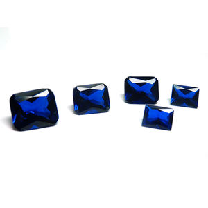 113 # พลอยสังเคราะห์สีฟ้าแปดเหลี่ยมตัดหลวม - Product Image 4