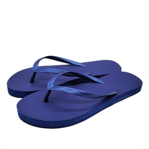 Chanclas Clásicas Unisex Lisas con Tira Texturizada Antideslizante, Sandalias de Playa para Verano, Venta Directa de Fábrica OEM ODM - Product Image 2