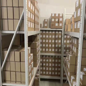 <span class=keywords><strong>APC</strong></span> Smart-UPS SMC750I-CH 750VA 500W Monophasé Interactif à Onde Sinusoïdale Pure Tour 230V Alimentation de Secours UPS - Product Image 6