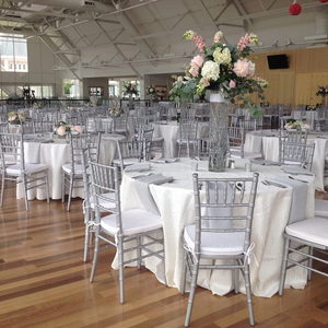 Precio de fábrica, sillas Chiavari modernas, sillas Tiffany, sillas y mesas para eventos de bodas y banquetes - Product Image 1