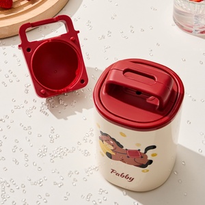 Herramienta para Hacer Hielo Rojo para Whisky - Edición Limitada Año del Caballo, Crea Bolas de Hielo de Fusión Lenta, Perfectas para Cocina y Fiestas - Product Image 2