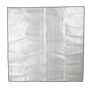 Tapis de pique-nique en aluminium argenté, imperméable, 200x200 cm, carré, antidérapant, pour le camping en plein air, la plage, en EVA et PVC - Product Image 1