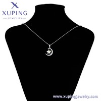 A00623260 Bijoux XUPING Plaqué Or 18 carats Pendentif Grand Modèle Lune et Étoile Tendance pour Femme