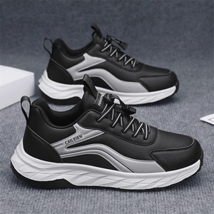 Chaussures décontractées antidérapantes et respirantes pour hommes, idéales pour l'exercice quotidien, baskets de course épaisses, durables, de créateurs haut de gamme et tendance. - Product Image 4