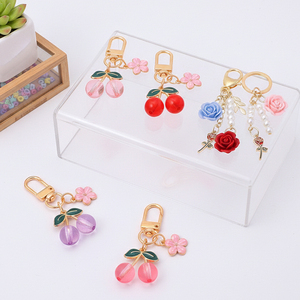 Llavero de Aleación Estilo Japonés Personalizado al por Mayor, Resina, Rosa, Camelia, Cerezo, Sakura, Accesorio para Coche, USB, Bolso - Product Image 1