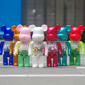 Figuras de oso <span class=keywords><strong>BEARBRICK</strong></span> 400% Baby Pink KWAS My First Violence modelo artesanal de resina para decoración del hogar - Product Image 1