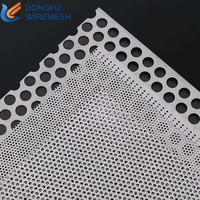 Grille métallique perforée noire thermolaquée à petits trous de précision pour grille de haut-parleur et filtre