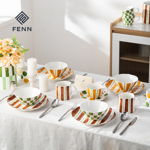 Juego de vajilla de cerámica artística FENN, diseño geométrico a rayas/lunares, vajilla de porcelana hecha a mano para regalo de decoración de comedor - Product Image 2
