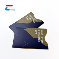 Boîtes de cartes cadeaux de luxe en gros d'usine, étiquettes RFID NFC mini, étanches, pour cartes de membre et cartes de visite, avec logo personnalisé