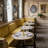 Chaise en bois courbé à rayures minimalistes françaises, canapé en velours jaune, ensemble de table en marbre pour café, restaurant, salon de thé, hôtel