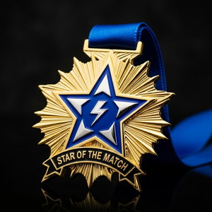 Medalla Estrella Chapada en Oro con Diseño de Rayo en el Centro y Esmalte Azul, con Cinta para Premios de Partidos y Reconocimiento en Eventos Deportivos - Product Image 2