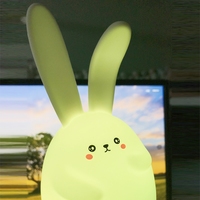 Lampe de chevet en silicone en forme de lapin, rechargeable par USB, tactile, lampe de nuit pour enfants, lampe de chevet pour bébé, lampe de chevet pour chambre d'enfant