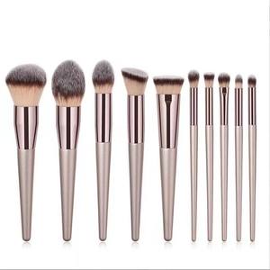 Juego de 14 Brochas de Maquillaje Profesionales de Alta Calidad, Precio Bajo, Gran Venta, Brochas de Maquillaje de Madera Suave para Base - Product Image 3