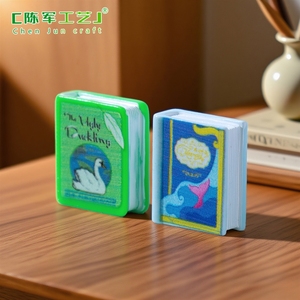 Livres de contes de fées sur la simulation de micro-paysages, artisanat en résine, maisons de poupées, accessoires décoratifs DIY, mini décorations de bureau - Product Image 4